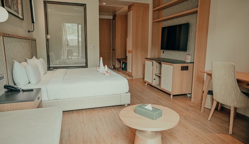 Evoke Room