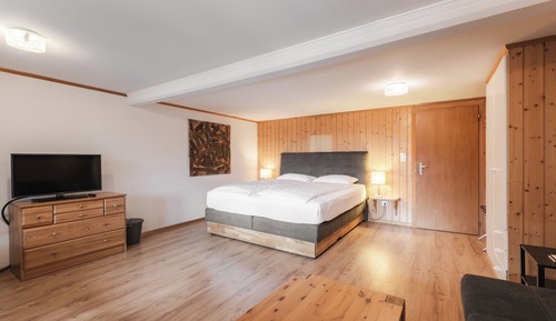 Habitación estándar con 1 cama doble o 2 individuales