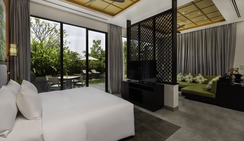 Modern Pool Villa