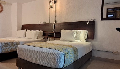 Habitación triple estándar, accesible en silla de ruedas