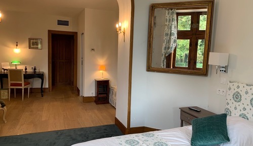 Suite Deluxe, baño privado, vistas al parque (Chambre des Filles)