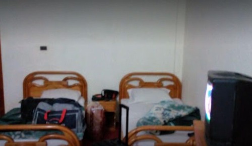 Habitación estándar con 1 cama doble o 2 individuales