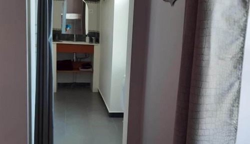 Habitación básica, 1 cama de matrimonio, baño privado