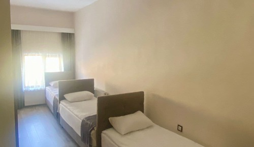 Habitación triple económica, varias camas, accesible para personas con discapacidad, no fumadores