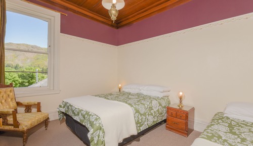 Habitación (George)