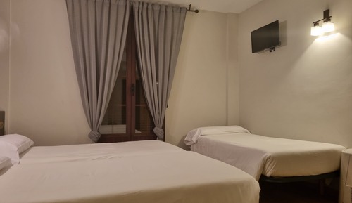 Habitación triple básica