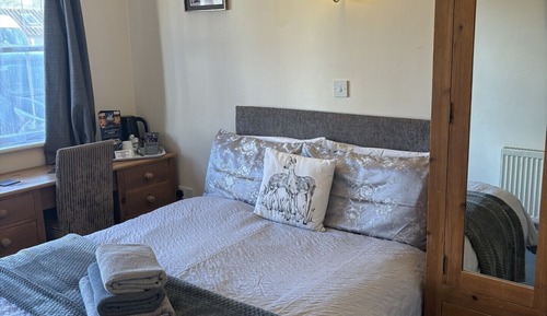 Habitación Confort doble, accesible para personas con discapacidad, baño privado