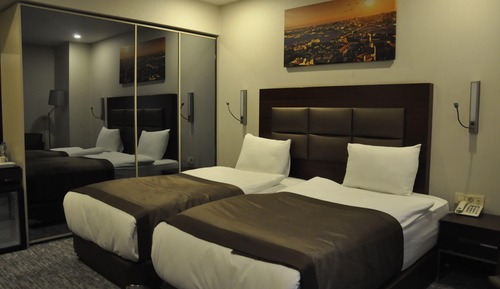 Habitación clásica con 1 cama doble o 2 individuales
