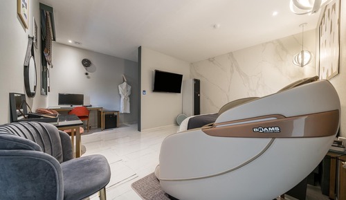 Room (*Renewable Open Special Price* Suite )