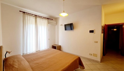 Habitación con 1 cama doble o 2 individuales