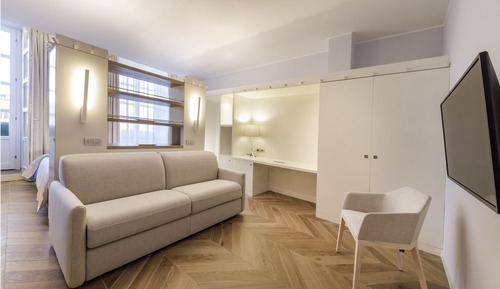 Habitación junior con 1 cama doble o 2 individuales