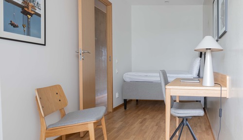 Apartamento, 2 habitaciones, balcón