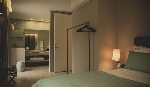 Habitación doble, 1 cama de matrimonio grande, balcón, vistas al viñedo