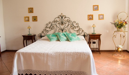Habitación, vistas al jardín