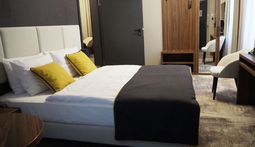 Estudio clásico, 2 habitaciones