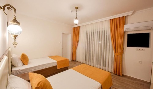 Habitación con 2 camas individuales