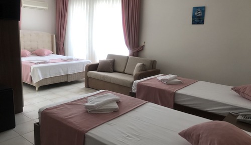 Habitación cuádruple Deluxe