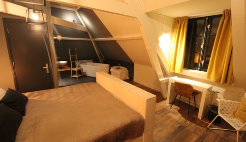 Habitación Deluxe con 1 cama doble o 2 individuales