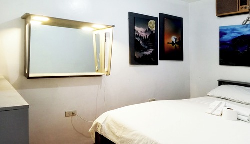 Rm 106 at Liezel's B&B, 1- 3 people