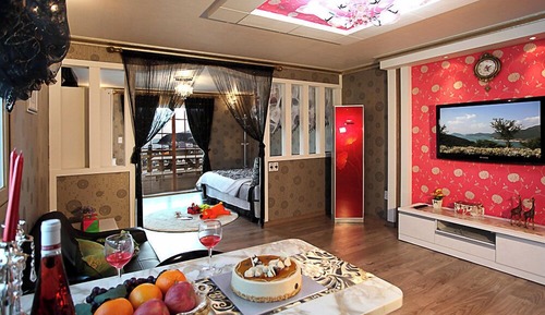 Habitación (Bonghwang dream)