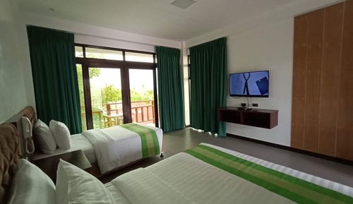 Habitación triple Deluxe