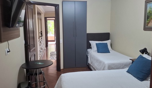 Suite estudio Premium, Aire acondicionado, vistas al jardín