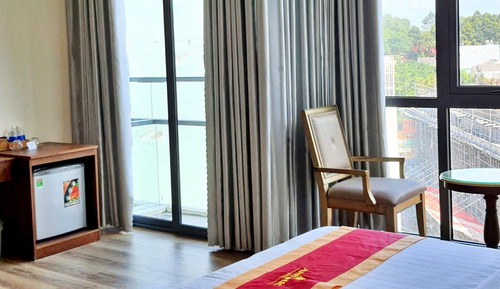 Habitación Deluxe doble, 1 cama de matrimonio, vistas a la ciudad