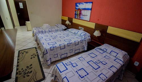 Habitación cuádruple básica