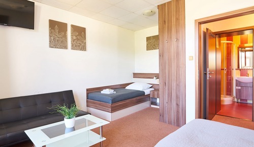 Habitación triple (pristylka)