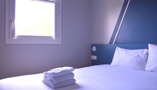 Habitación doble, varias camas