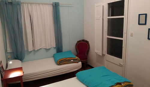 Habitación básica doble, 2 camas individuales