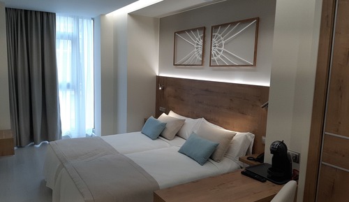 Habitación estándar con 2 camas individuales