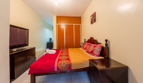 Estudio superior, 1 cama de matrimonio