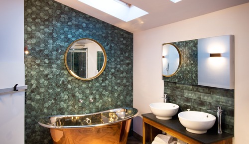 Apartamento de lujo, baño privado, vistas al mar