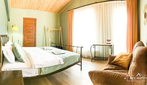 Habitación estándar, 1 cama de matrimonio grande, vistas a la montaña (6)