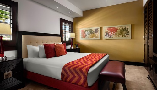 Ático, 2 habitaciones, vistas al jardín