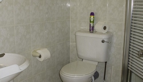 Habitación doble, baño privado (Small)