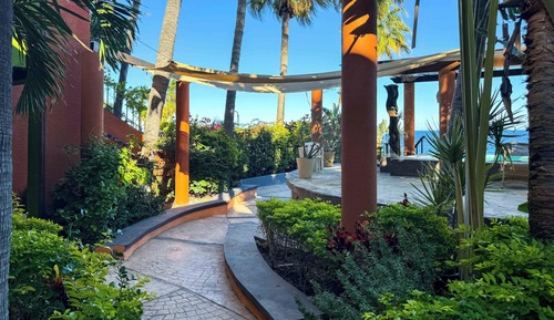Habitación estándar, vistas al jardín, mirando al mar