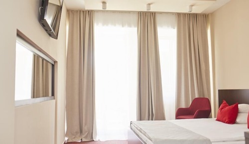 Habitación Business doble, 1 cama de matrimonio grande