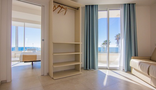 Habitación familiar, vistas al mar