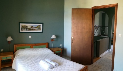 Apartamento familiar, 2 habitaciones, vistas al jardín, frente al mar