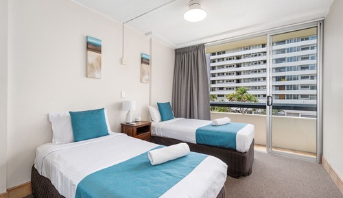 2 bedroom apartment