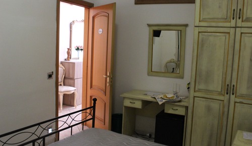 Habitación cuádruple económica