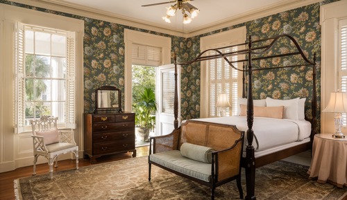 Jasmine House Parlour Suite