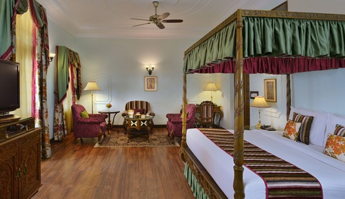 Crown Club