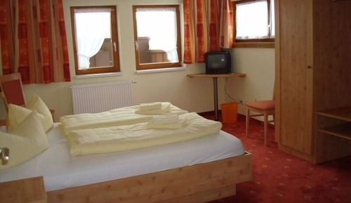 Habitación triple económica