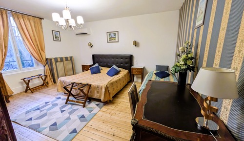 Habitación triple Confort, vistas al jardín