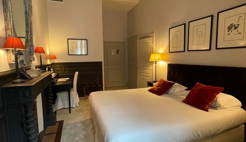 Habitación doble, vistas a la ciudad (Charm)