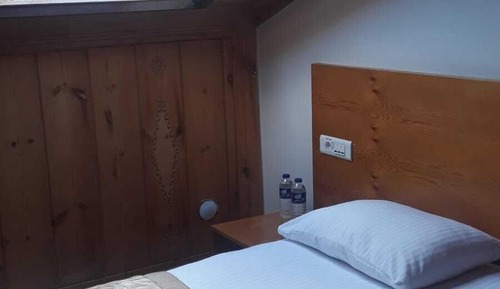 Habitación económica con 2 camas individuales