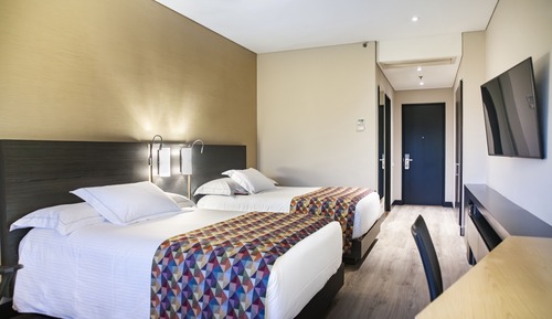 Habitación estándar doble, 2 camas de matrimonio